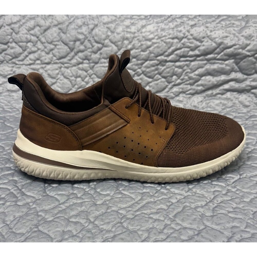 Skechers Men's Hands Free Slip-in Oxford Style Relaxed Fit Size US 14